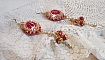 BO Nous Deux brod&eacute;es avec cabochons et perles en cristal Swarovski, crochets d'oreilles en or Gold Filled 14 carats
