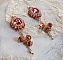 BO Nous Deux brod&eacute;es avec cabochons et perles en cristal Swarovski, crochets d'oreilles en or Gold Filled 14 carats