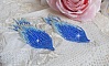 BO Doux R&ecirc;ves Bleut&eacute;s aux rocailles de qualit&eacute; en verre dans les nuances de Bleu et d&rsquo;Argent. Une belle conception pour un design exceptionnelle. Le tout est mont&eacute; sur crochets en Argent 925