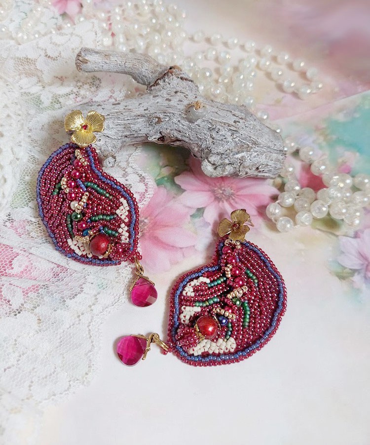 BO Enchantement d'Automne brod&eacute;es avec rocailles, perles rondes nacr&eacute;es et cristaux Swarovski