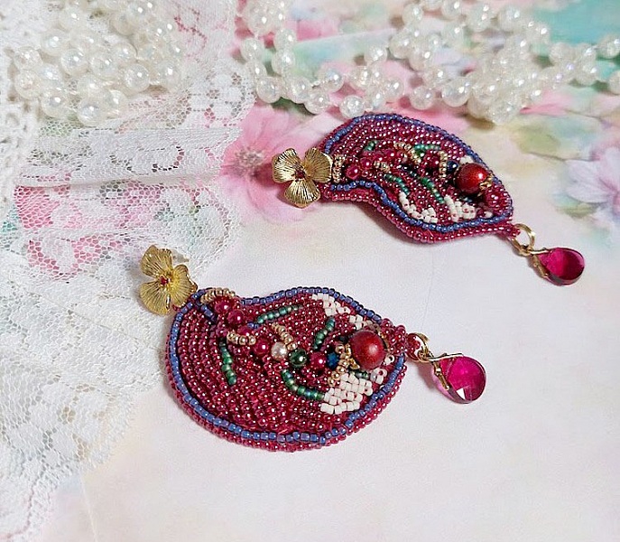 BO Enchantement d'Automne brod&eacute;es avec rocailles, perles rondes nacr&eacute;es et cristaux Swarovski