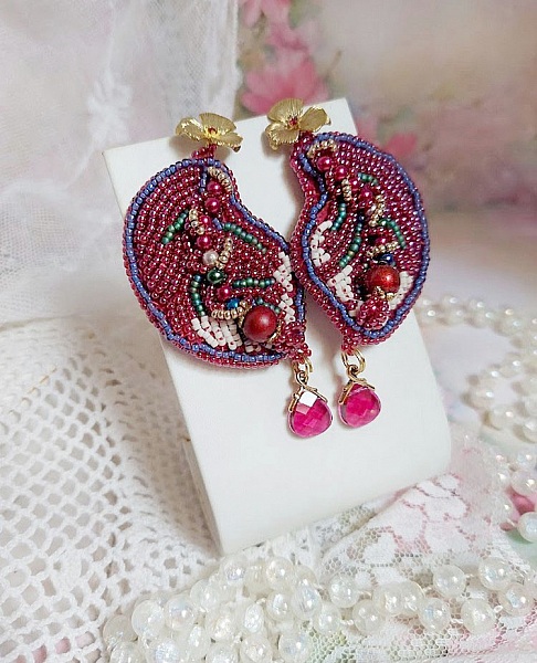 BO Enchantement d'Automne brod&eacute;es avec rocailles, perles rondes nacr&eacute;es et cristaux Swarovski