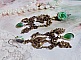BO Green Palace cr&eacute;&eacute;es avec, des charms breloques, estampes, cabochons roses et pendants facett&eacute;s en verre