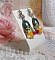 BO Jade Flowers cr&eacute;&eacute;es avec des cabochons ovales en Jade de Malaisie, des cristaux de Swarovski, perles en r&eacute;sine, des fleurs en verre avec des accessoires de qualit&eacute; 