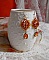 BO Lady in Orange brod&eacute;es avec des cabochons en forme de rose orn&eacute;s de perles rondes nacr&eacute;es, rocailles &agrave; laquelle s'ajoute des poires en Cristal de Swarovski. Mont&eacute;es sur des crochets Gold Filled  