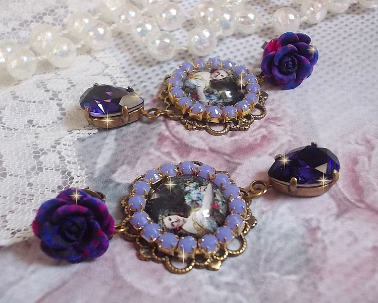 BO La Lavendi&egrave;re cr&eacute;&eacute;es avec des cabochons loupe, des cristaux PureCrystal, des cabochons en r&eacute;sine, des accessoires en plaqu&eacute; Or et en Laiton de couleur Bronze
