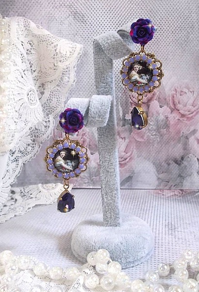 BO La Lavendi&egrave;re cr&eacute;&eacute;es avec des cabochons loupe, des cristaux PureCrystal, des cabochons en r&eacute;sine, des accessoires en plaqu&eacute; Or et en Laiton de couleur Bronze