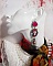 BO Marie et J&eacute;sus cabochons r&eacute;sine, fleurs en porcelaine, strass verre, poires facett&eacute;es et crochets d'oreilles laiton