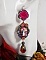 BO Marie et J&eacute;sus cabochons r&eacute;sine, fleurs en porcelaine, strass verre, poires facett&eacute;es et crochets d'oreilles laiton