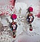 BO Marie et J&eacute;sus cabochons r&eacute;sine, fleurs en porcelaine, strass verre, poires facett&eacute;es et crochets d'oreilles laiton