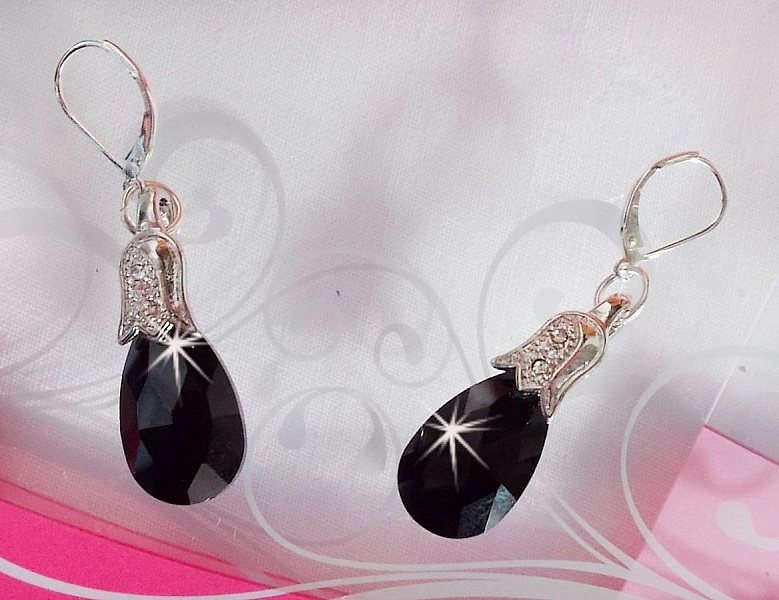 BO Merveilles Jet mont&eacute;es avec gouttes facett&eacute;es en Verre, b&eacute;li&egrave;res tulipes strass&eacute;es et dormeuses en Argent 925/1000