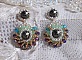 BO Ode Green and Purple mont&eacute;es avec rocailles, perles rondes nacr&eacute;es en Cristal, perles en Verre et crochets d'oreilles Gold Filled 14 carats