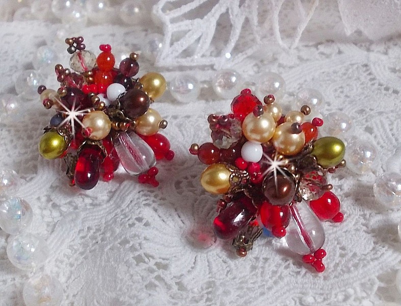 BO Printemps Color&eacute; brod&eacute;es avec des Cristaux de Swarovski, des perles en verre, des gouttes, des calottes et des rocailles.