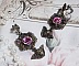 Boucles d'oreilles artisanales angelots, roses en résine et cristaux.