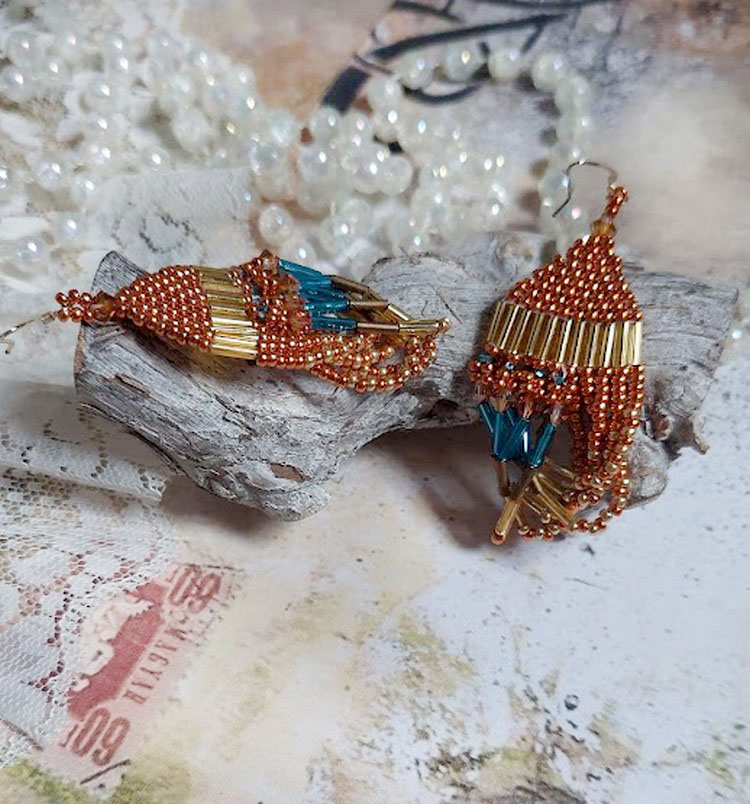 BO Tangerine mont&eacute;es avec rocailles verre, perles cristal Swarovski et crochets d&rsquo;oreilles Gold filled 14 carats
