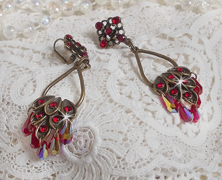 BO Irr&eacute;sistible Rubis mont&eacute;es sur des chandeliers avec des cristaux de Swarovski