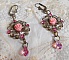 BO Irr&eacute;sistible Eden avec cabochons ronds et gouttes en cristal, cabochons en r&eacute;sine, estampes bomb&eacute;es, dormeuses fleur de lys en laiton
