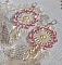 BO D&eacute;tente mont&eacute;es avec perles rondes, gouttes nacr&eacute;es, rocailles rose Antique et dormeuses en Argent 925
