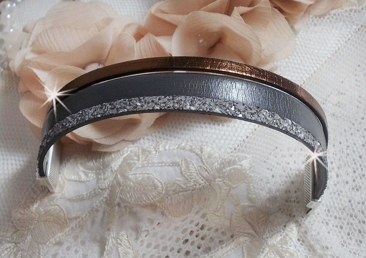 Bracelet Arnaud Homme avec des lacets de cuir et un fermoir aimant&eacute;