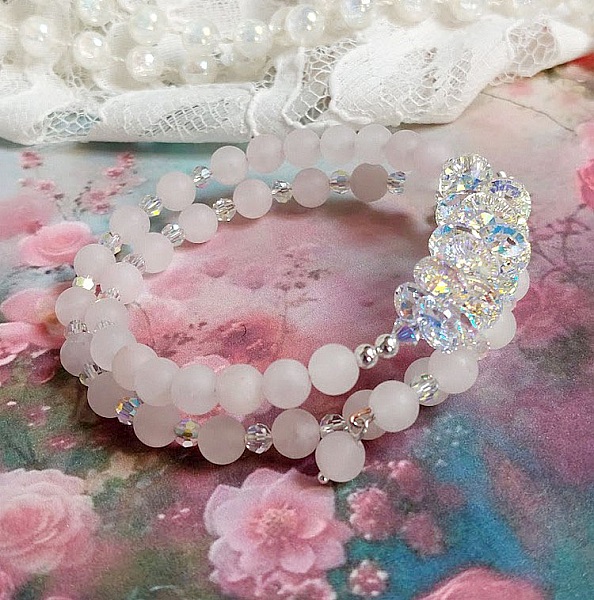 Bracelet Carrousel en Quartz cr&eacute;&eacute; avec pierres de gemme : le Quartz, breloque arbre de vie et perles Cristal Swarovski