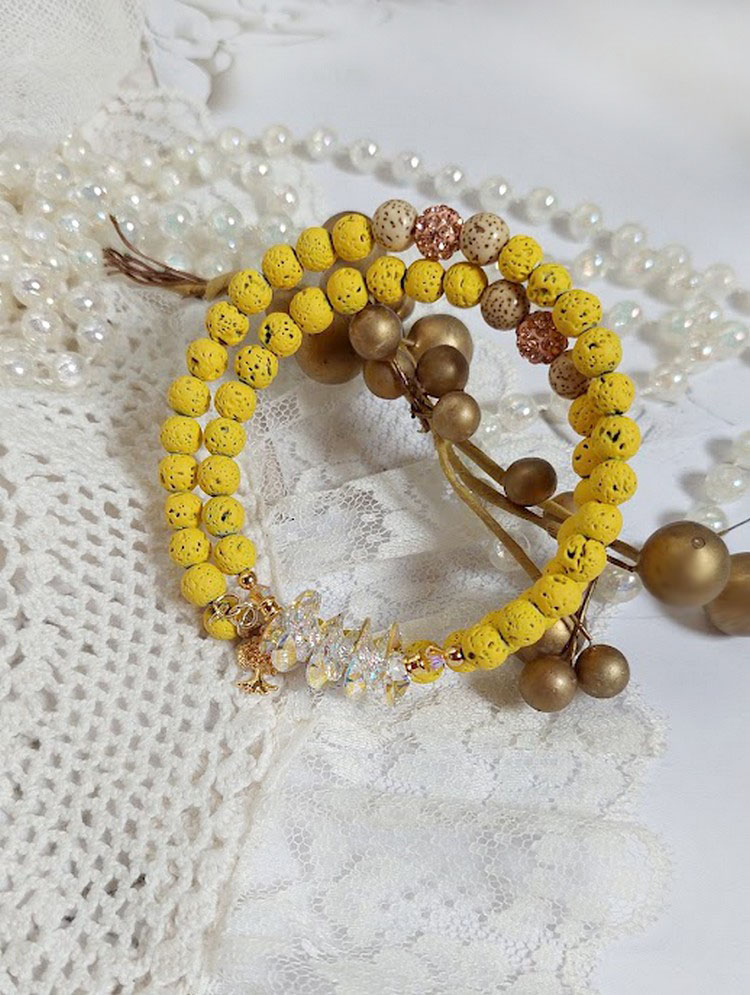 Bracelet Couronne Jaune Soleil mont&eacute; avec pierres de lave, perles cristal Swarovski, sequin Argent 925 et breloque