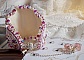 Bracelet Haute-Couture Valmont avec une dentelle ivoire tr&egrave;s ancienne et des cristaux