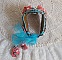 Bracelet Na&iuml;ade manchette Haute-Couture brod&eacute; des cabochons en Turquoise, une dentelle rose tr&egrave;s ancienne, des perles de gemmes : Les Corail Light et des rocailles 