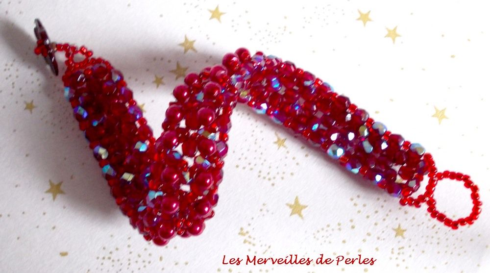 Bracelet en perles Myrella avec des facettes et perles nacr&eacute;es