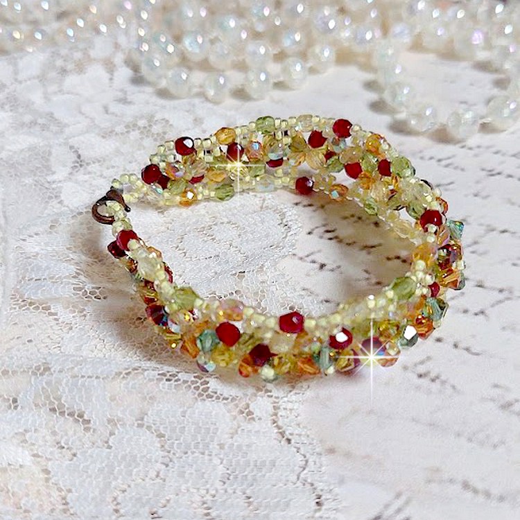 Bracelet Proven&ccedil;al avec des toupies en cristal de Swarovski et des facettes