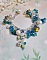 Bracelet Regard Scintillant avec fleurs frosted, clochettes verres, rondes r&eacute;sines, breloques et perles Cristal Swarovski