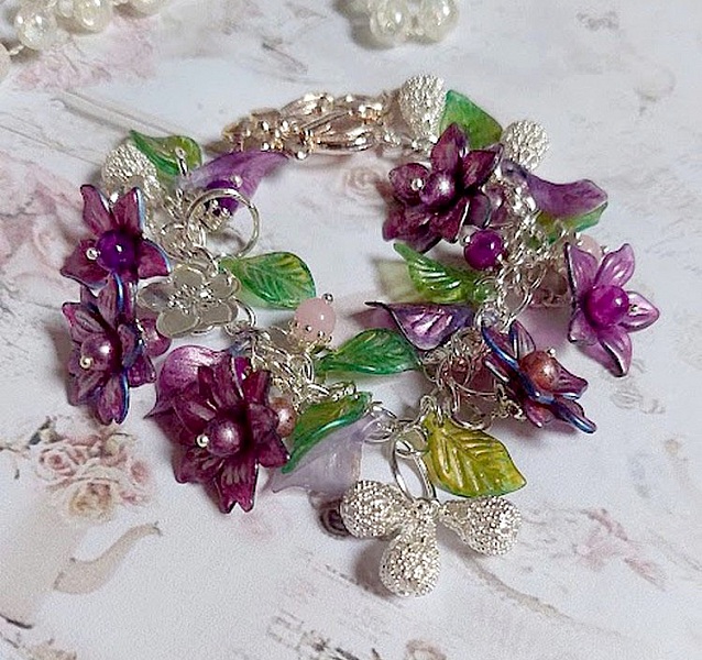 Bracelet Valentine Rose avec fleurs, perles et feuilles acryliques, gouttes, perles de gemme et bracelet argent&eacute; m&eacute;tal