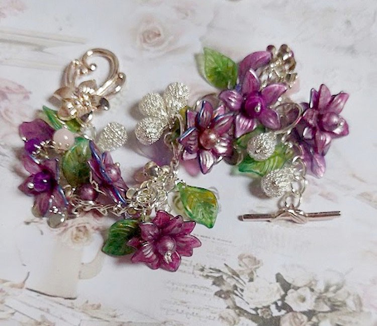 Bracelet Valentine Rose avec fleurs, perles et feuilles acryliques, gouttes, perles de gemme et bracelet argent&eacute; m&eacute;tal