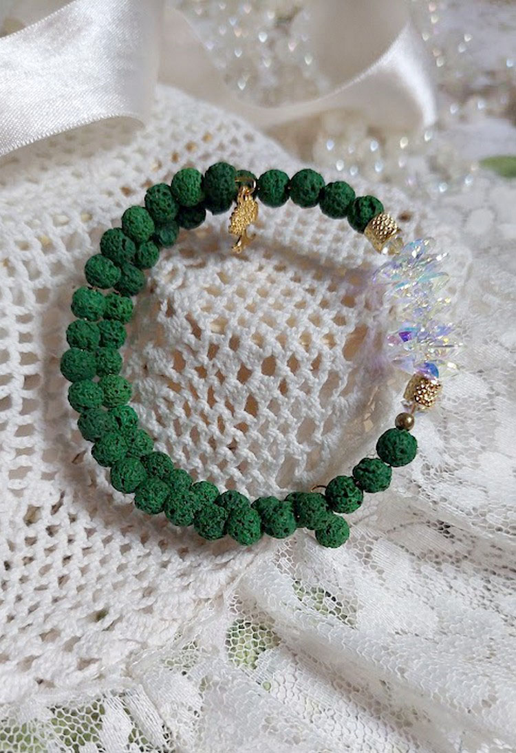 Bracelet double rangs en pierre de lave verte émeraude.