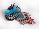 Broche Na&iuml;ade brod&eacute;e avec des perles de gemmes : le Turquoise Hudei et les perles rondes Corail Light, chatons, facettes, gouttes plates en verre de boh&egrave;me, rocailles, support de broche et cuir  