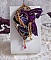 Broche La Passionn&eacute;e de Venise brod&eacute;e avec un ruban de soie Purple, une rose en r&eacute;sine mauve et des rocailles Miyuki