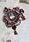 Plastron Belle Romance Haute Couture de style vintage avec cabochon en bois repr&eacute;sentant une femme &agrave; chapeau, orn&eacute; de cristaux, disques en Nacre Acajou et Prune, rocailles, fleurs et feuilles Lucite