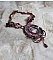 Plastron Belle Romance Haute Couture de style vintage avec cabochon en bois repr&eacute;sentant une femme &agrave; chapeau, orn&eacute; de cristaux, disques en Nacre Acajou et Prune, rocailles, fleurs et feuilles Lucite