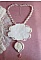 Plastron Chlo&eacute; brod&eacute; avec une dentelle de perles tout en finesse, des cristaux de Swarovski, des perles nacr&eacute;es et des rocailles Miyuki