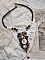 Collier Noir Sacr&eacute; Haute Couture brod&eacute; avec des cristaux : navette, cabochon, perles rondes aplaties, toupies aux couleurs Cristal et Jet, rondelles, perles rondes Verre, rubans, organza et dentelle