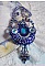 Collier artisanal bleu brodé de cristaux Swarovski et perles.