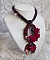 Pendentif Belle H&eacute;l&egrave;ne pour une mode vintage avec un cabochon visage d&rsquo;une femme, fleurs en tissu mis en forme aves rocailles Dark Bronze, cristaux, feuilles en Nacre Marron et Calcite Jaune/Blanc
