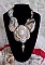 Plastron Ang&eacute;lique Marquise des Anges Haute-Couture brod&eacute; avec des pierres de gemmes et des cristaux de Swarovski