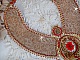 Plastron Renaissance brod&eacute; de rocailles Or et Rouge