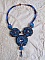 Plastron Roses Bleues Royales avec des cristaux de Swarovski et des rocailles