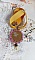 Pendentif Belle Classe brod&eacute; avec ruban, cabochon verre, strass, &eacute;tamines et perles cristal Swarovski