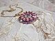  Pendentif Glace Purple brod&eacute; avec perles verre de boh&egrave;me, rocailles Miyuki japonaises, accessoires en laiton perles Cristal Swarovski