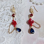 BO Flamenca mont&eacute;es avec cabochons en Cristal, roses en R&eacute;sine, perles rondes en Jade, une cha&icirc;ne avec des poires en oxyde de Zirconium