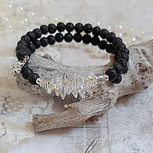 Bracelet Couronne Noire avec pierres de lave, pendentifs cristal de Swarovski et perles tubes m&eacute;tal