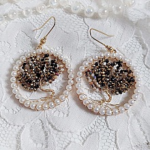 BO Perline Black Nacr&eacute; cr&eacute;&eacute;es avec pendentifs perles, rondes aplaties verres et crochets laiton