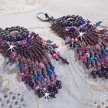 BO Esm&eacute;ralda brod&eacute;es avec des perles de gemmes, cristal de Swarovski et perles tr&egrave;s fines